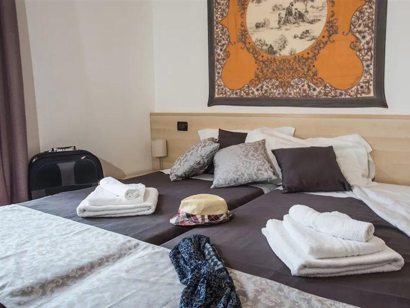 Hotel Vista Lago Brunate Kültér fotó