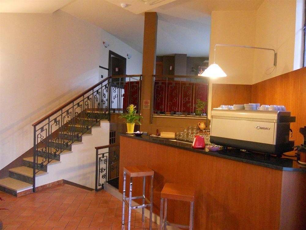 Hotel Vista Lago Brunate Kültér fotó