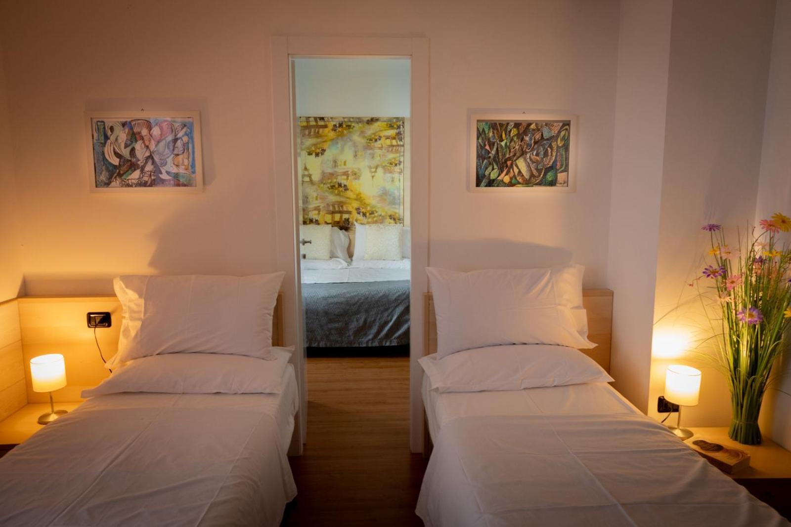 Hotel Vista Lago Brunate Kültér fotó