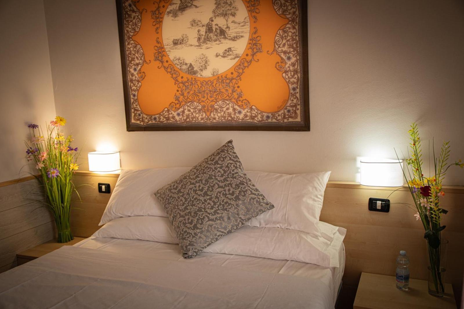 Hotel Vista Lago Brunate Kültér fotó