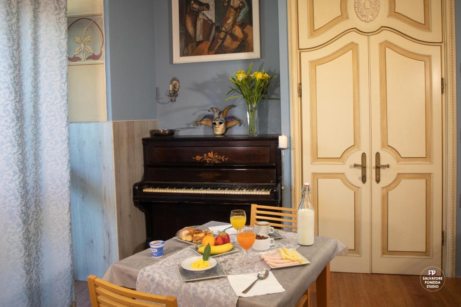 Hotel Vista Lago Brunate Kültér fotó