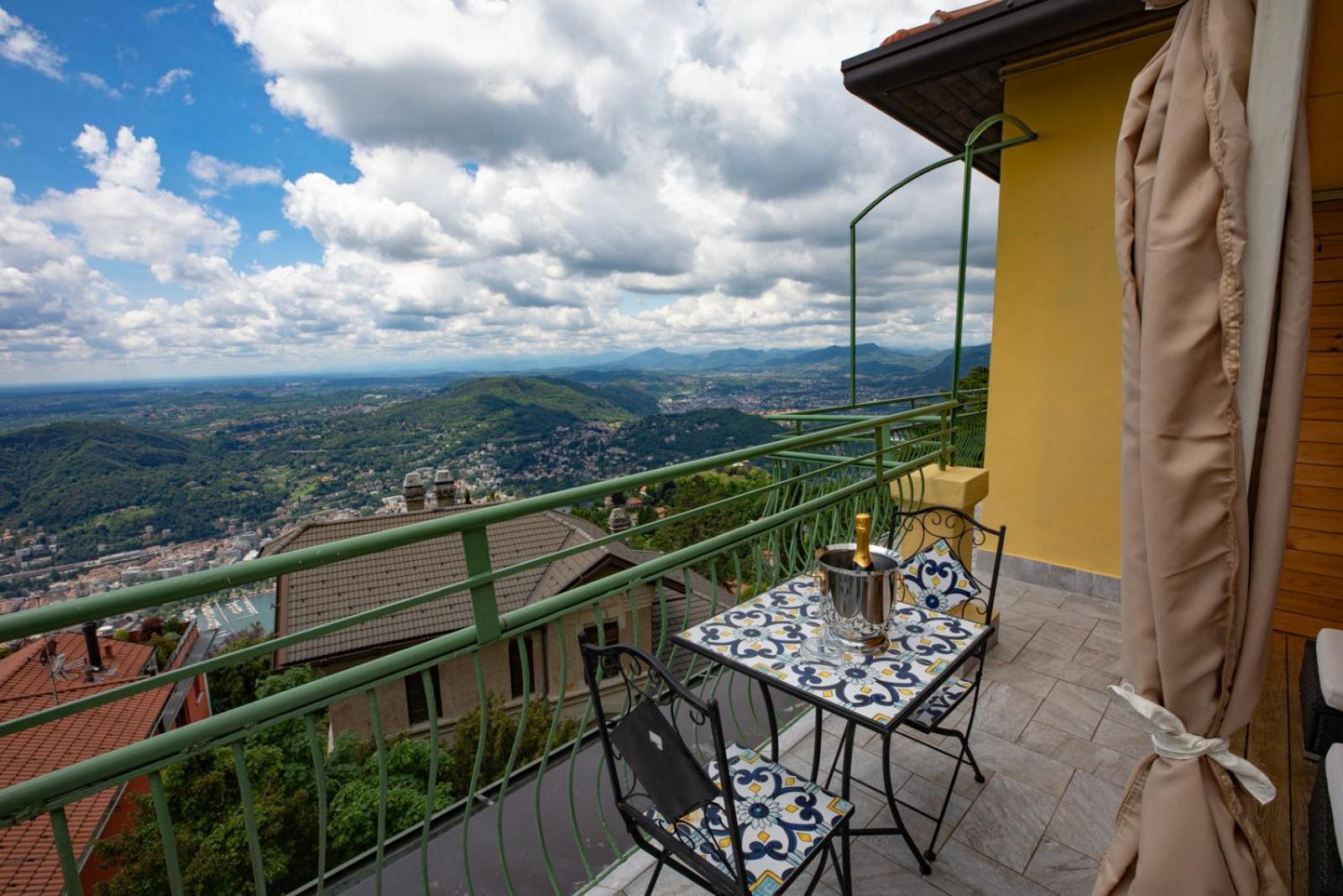 Hotel Vista Lago Brunate Kültér fotó