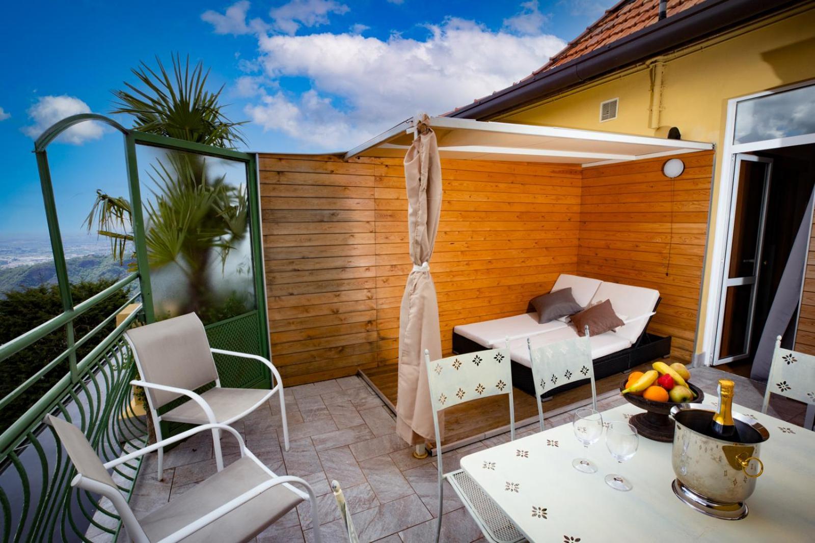 Hotel Vista Lago Brunate Kültér fotó